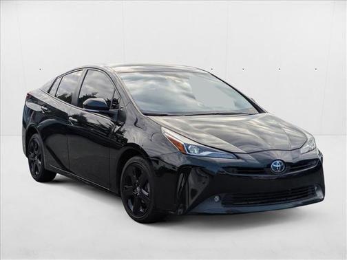 2022 Toyota Prius XLE
