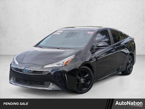 2022 Toyota Prius XLE