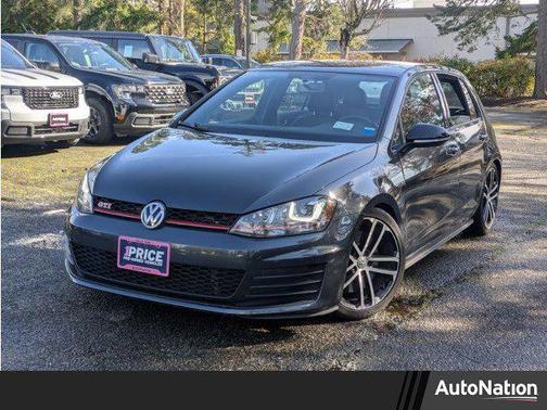 2017 Volkswagen Golf GTI 2.0T S 4-Door