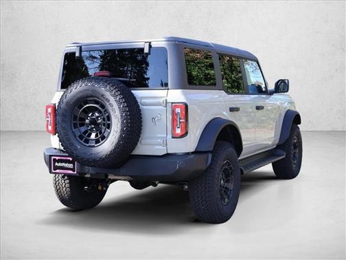 Desert Sand 2026 Ford Bronco Outer Banks