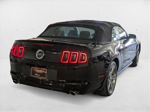 2013 Ford Mustang GT Premium