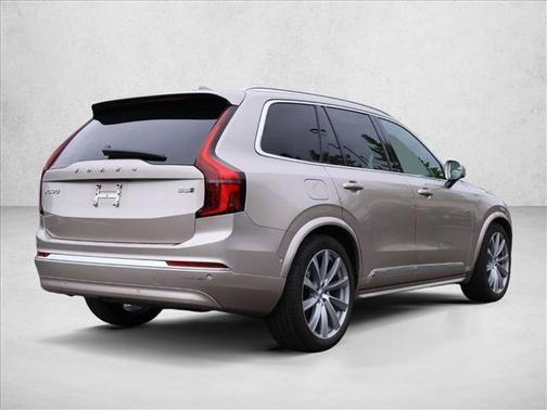 Bright Dusk Metallic 2025 Volvo XC90 B5 Ultra 6-Seater