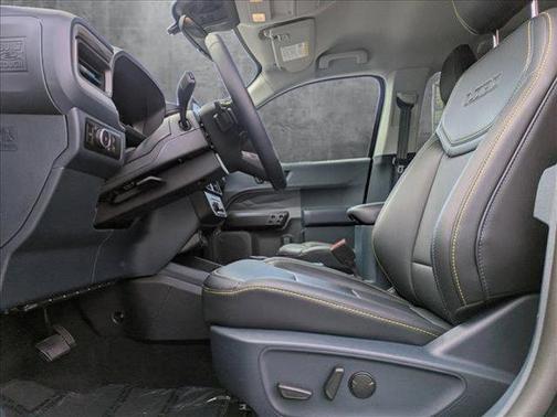 2025 Ford Maverick Lobo Standard