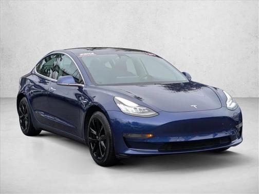 2020 Tesla Model 3 Standard Range Plus