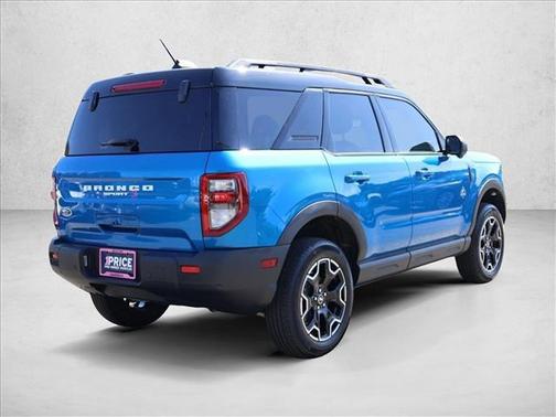 Velocity Blue Metallic 2025 Ford Bronco Sport Outer Banks