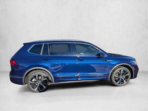 2024 Volkswagen Tiguan 2.0T SEL R-Line 4MOTION