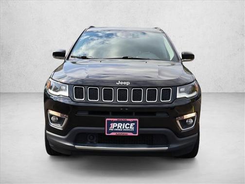 Diamond Black Crystal Pearlcoat 2018 Jeep Compass Limited