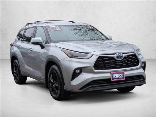 2023 Toyota Highlander Hybrid XLE