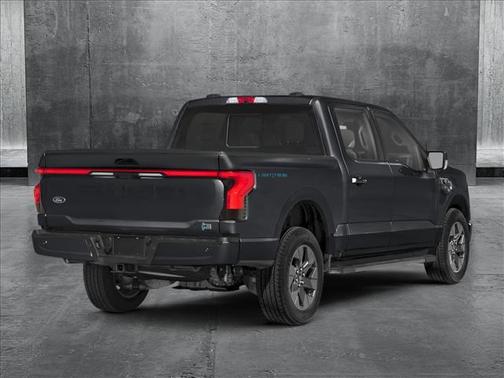 2025 Ford F-150 Lightning LARIAT