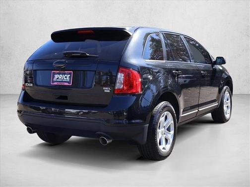 Black 2013 Ford Edge SEL