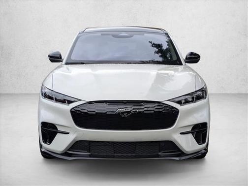 Star White Metallic Tri-Coat 2026 Ford Mustang Mach-E GT