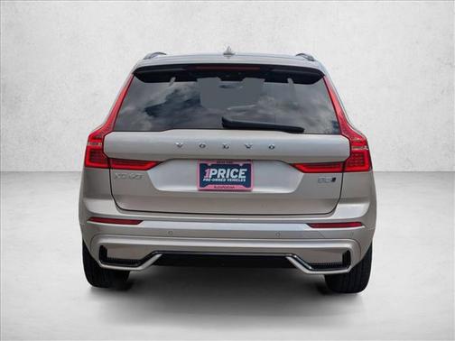 2025 Volvo XC60 B5 Core