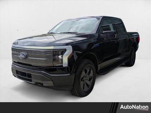 2025 Ford F-150 Lightning LARIAT