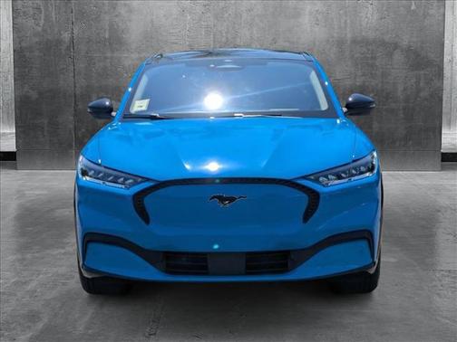 2023 Ford Mustang Mach-E California Route 1