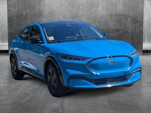 2023 Ford Mustang Mach-E California Route 1