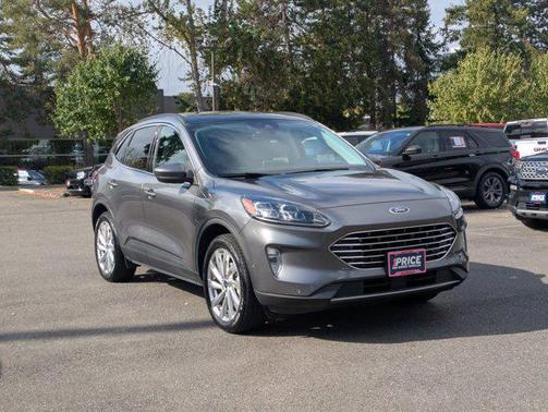 2021 Ford Escape Titanium