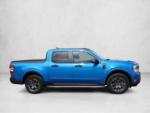 Velocity Blue Metallic 2022 Ford Maverick XLT