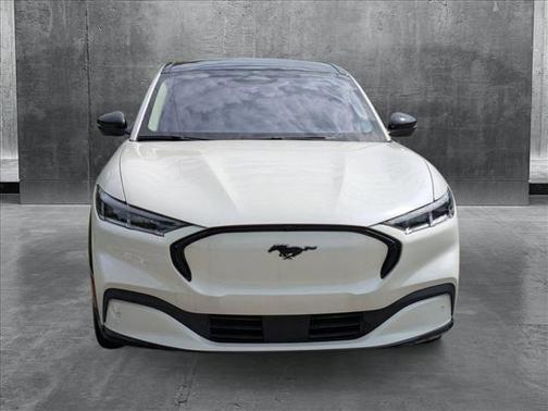 2022 Ford Mustang Mach-E Premium