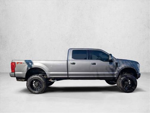 2022 Ford F-350 Platinum