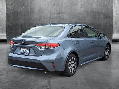 2022 Toyota Corolla Hybrid LE