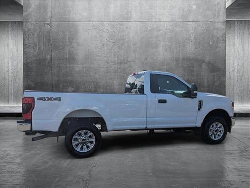 2022 Ford F-350 XLT
