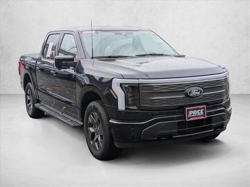 2024 Ford F-150 Lightning LARIAT