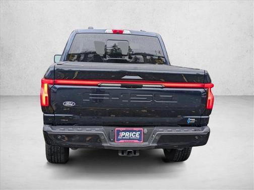 2024 Ford F-150 Lightning LARIAT