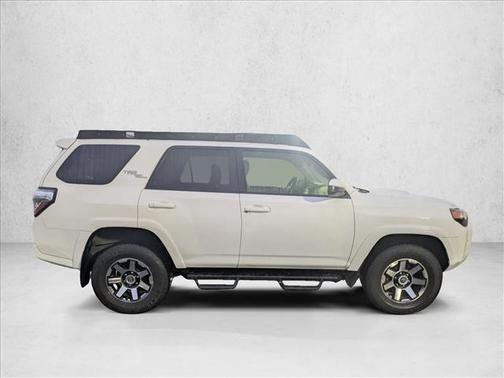 2022 Toyota 4Runner TRD Off Road