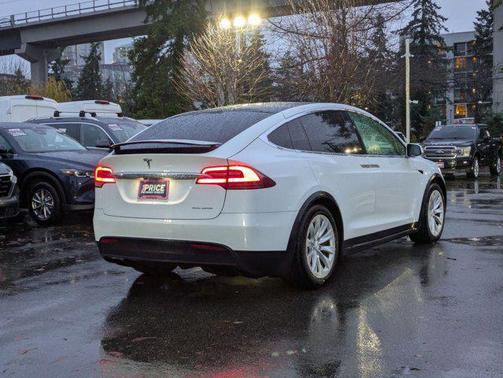 2021 Tesla Model X Long Range Dual Motor All-Wheel Drive