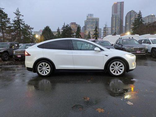 2021 Tesla Model X Long Range Dual Motor All-Wheel Drive