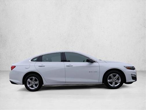Summit White 2023 Chevrolet Malibu 1LS