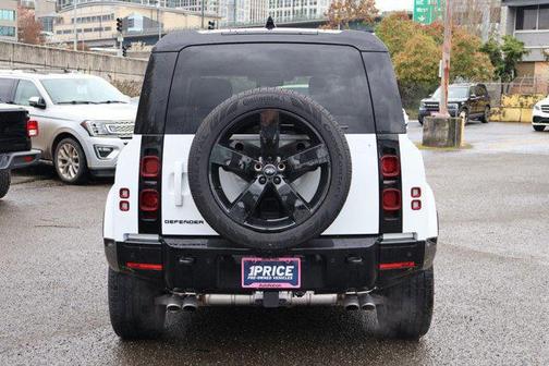 Fuji White 2025 Land Rover Defender 110 P500 X-Dynamic SE