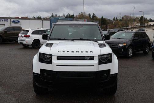 Fuji White 2025 Land Rover Defender 110 P500 X-Dynamic SE