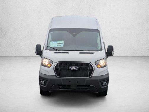 Oxford White 2026 Ford Transit-250 Base