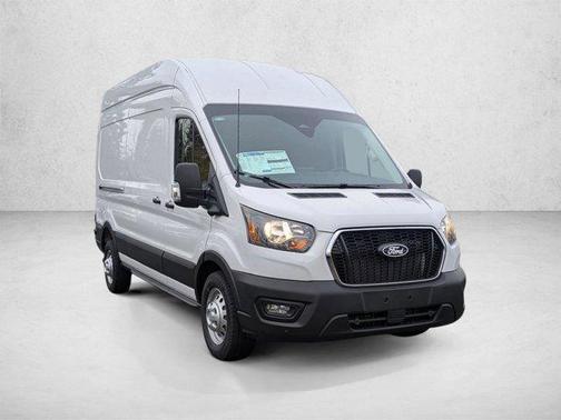 Oxford White 2026 Ford Transit-250 Base