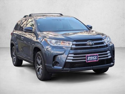 2019 Toyota Highlander LE