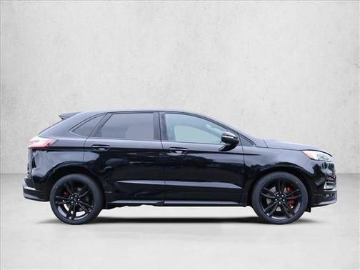 Agate Black Metallic 2022 Ford Edge ST