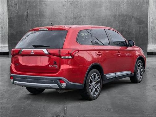 2016 Mitsubishi Outlander SE