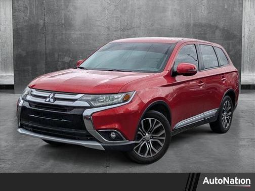 2016 Mitsubishi Outlander SE