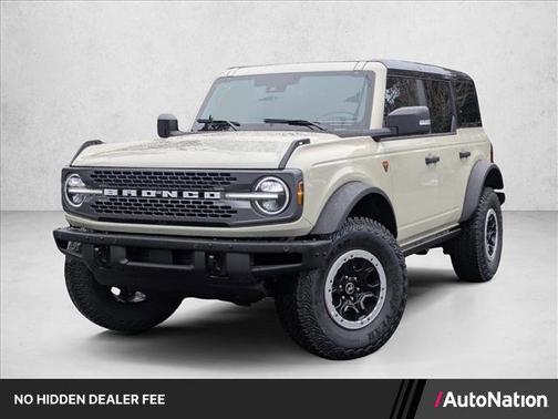 Desert Sand 2025 Ford Bronco Badlands
