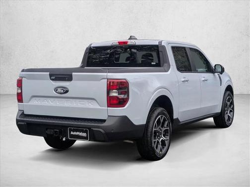 Space White Metallic 2026 Ford Maverick Lariat