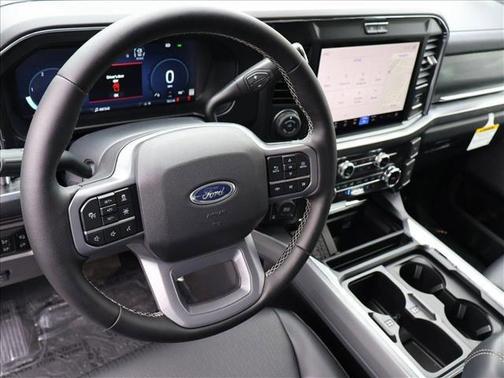 Glacier Gray Metallic Tri-Coat 2025 Ford F-350 Lariat