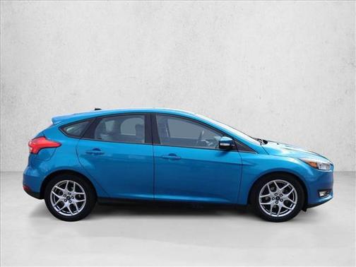 Blue Candy Metallic Tinted Clearcoat 2015 Ford Focus SE
