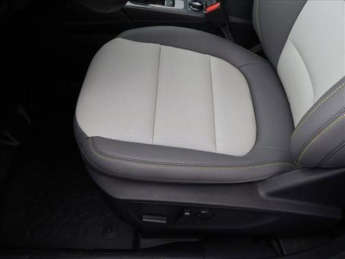 Azure Gray Metallic Tri-Coat 2026 Ford Bronco Sport Badlands