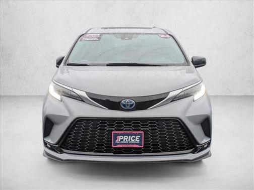 2024 Toyota Sienna XSE 7 Passenger
