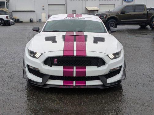 2018 Ford Shelby GT350 Base