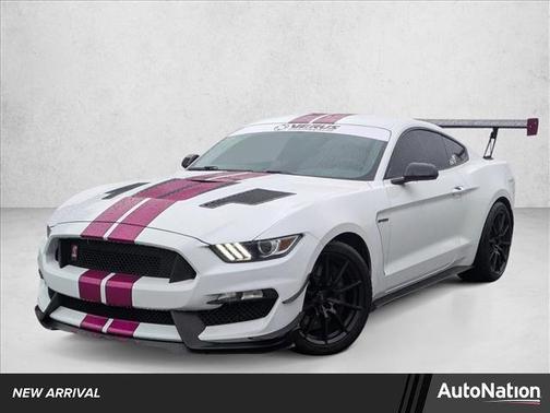 2018 Ford Shelby GT350 Base