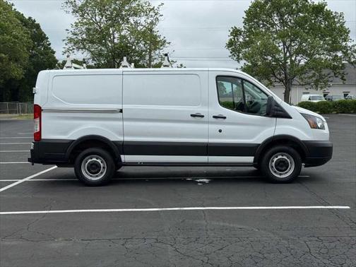 2017 Ford Transit-250 Base