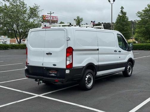 2017 Ford Transit-250 Base