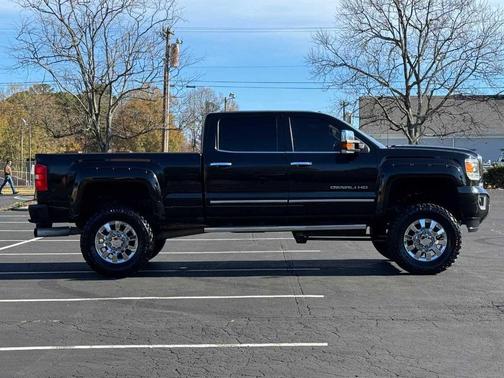 2016 GMC Sierra 2500 Denali